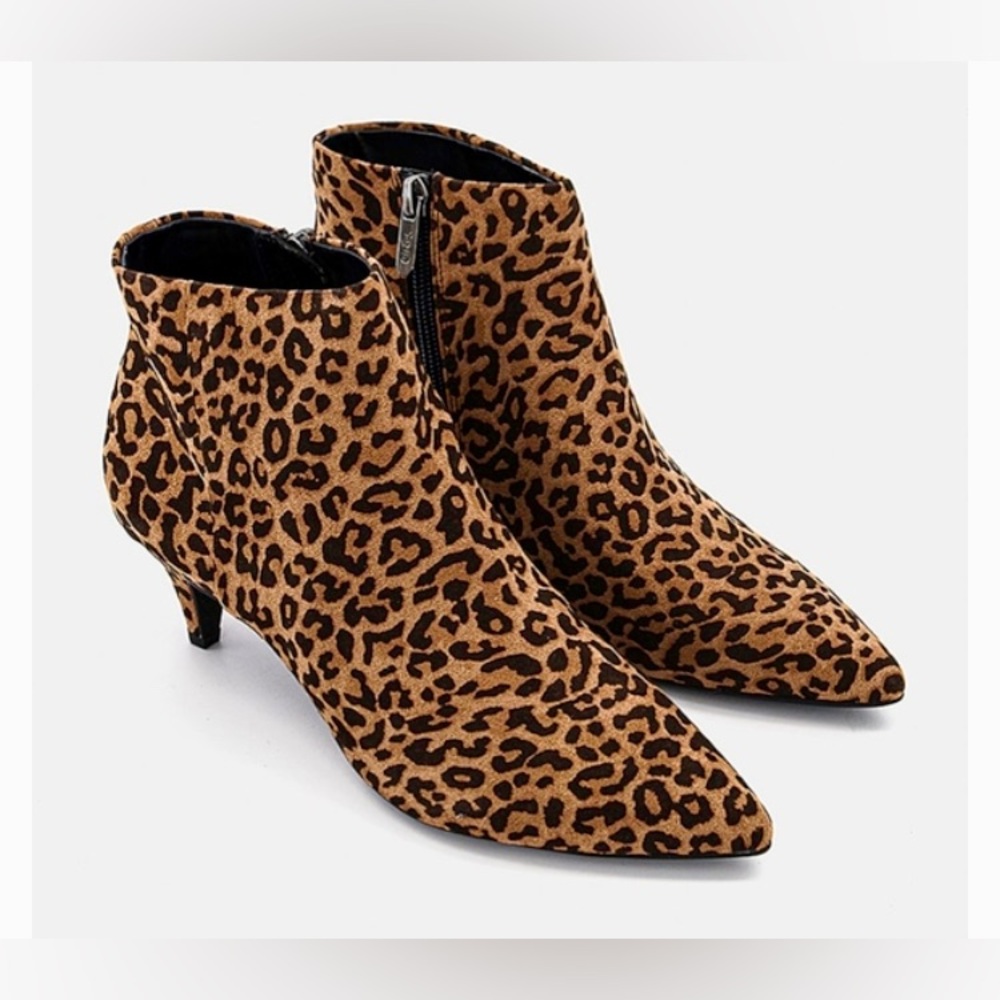 Circus Sam Edelman Kirby Kitten Heel
Trendy Ankle Boots; Leopard Print; Sz: 7.5